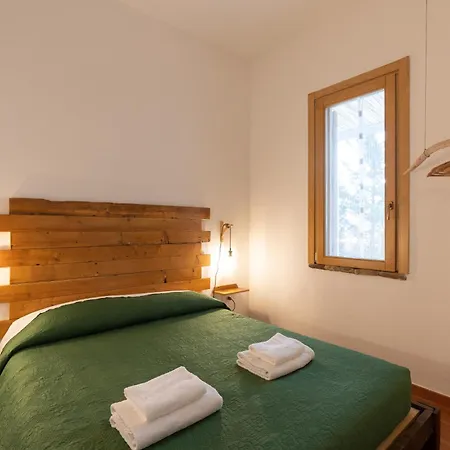 Casa Delle Pigne Apartment