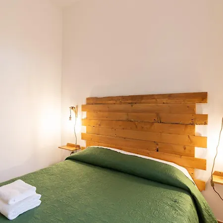 Casa Delle Pigne * Camporeale